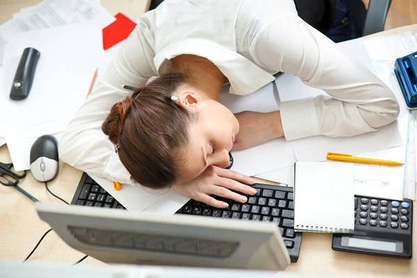 Nghỉ trưa tại văn phòng: tuy ngắn ngủi nhưng rất quan trọng với sức khỏe của bạn